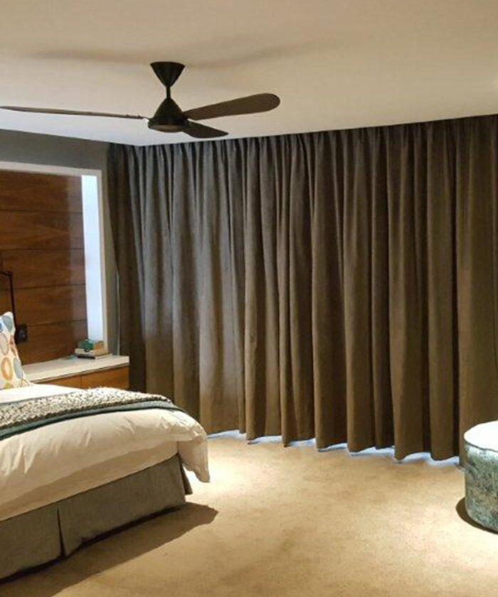 Motorised Blinds & Curtain Tracks - Image 5